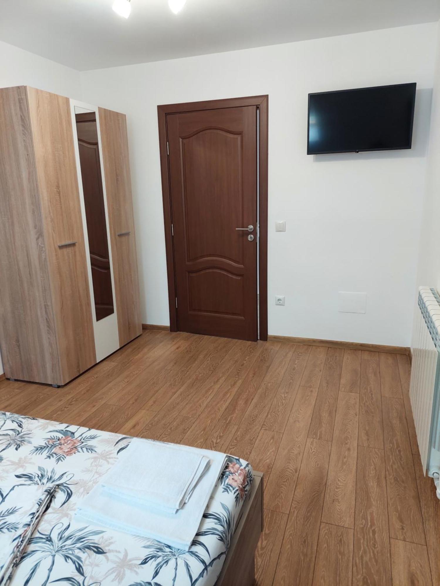 Casa Cristina Hotel Cartisoara Ngoại thất bức ảnh